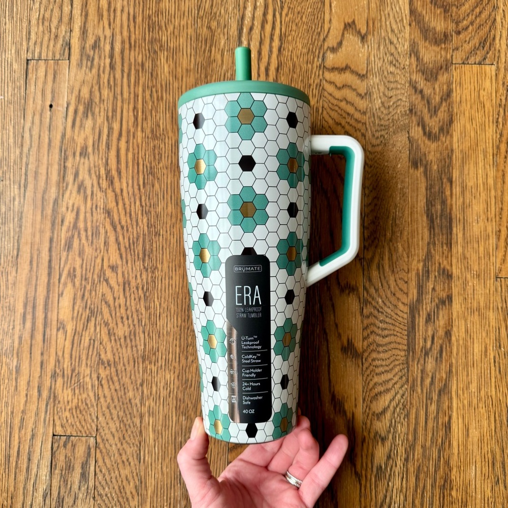 BrüMate 40oz Era x Anthropologie Collab - Flower Tile / Green Ground New In Box